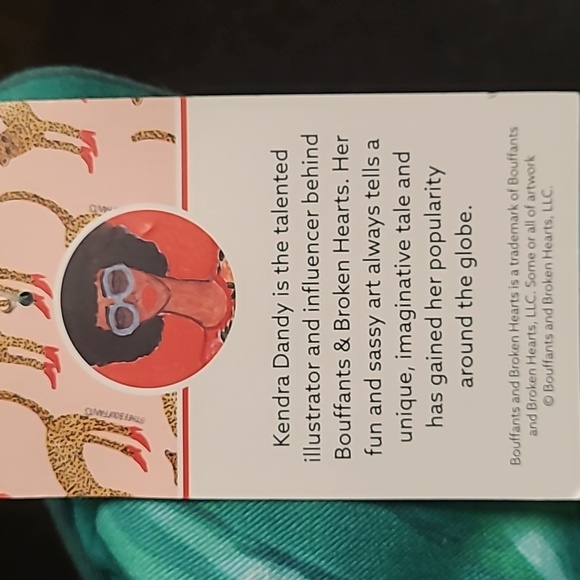 🖤Decorative Pillow - Picture 6 of 7